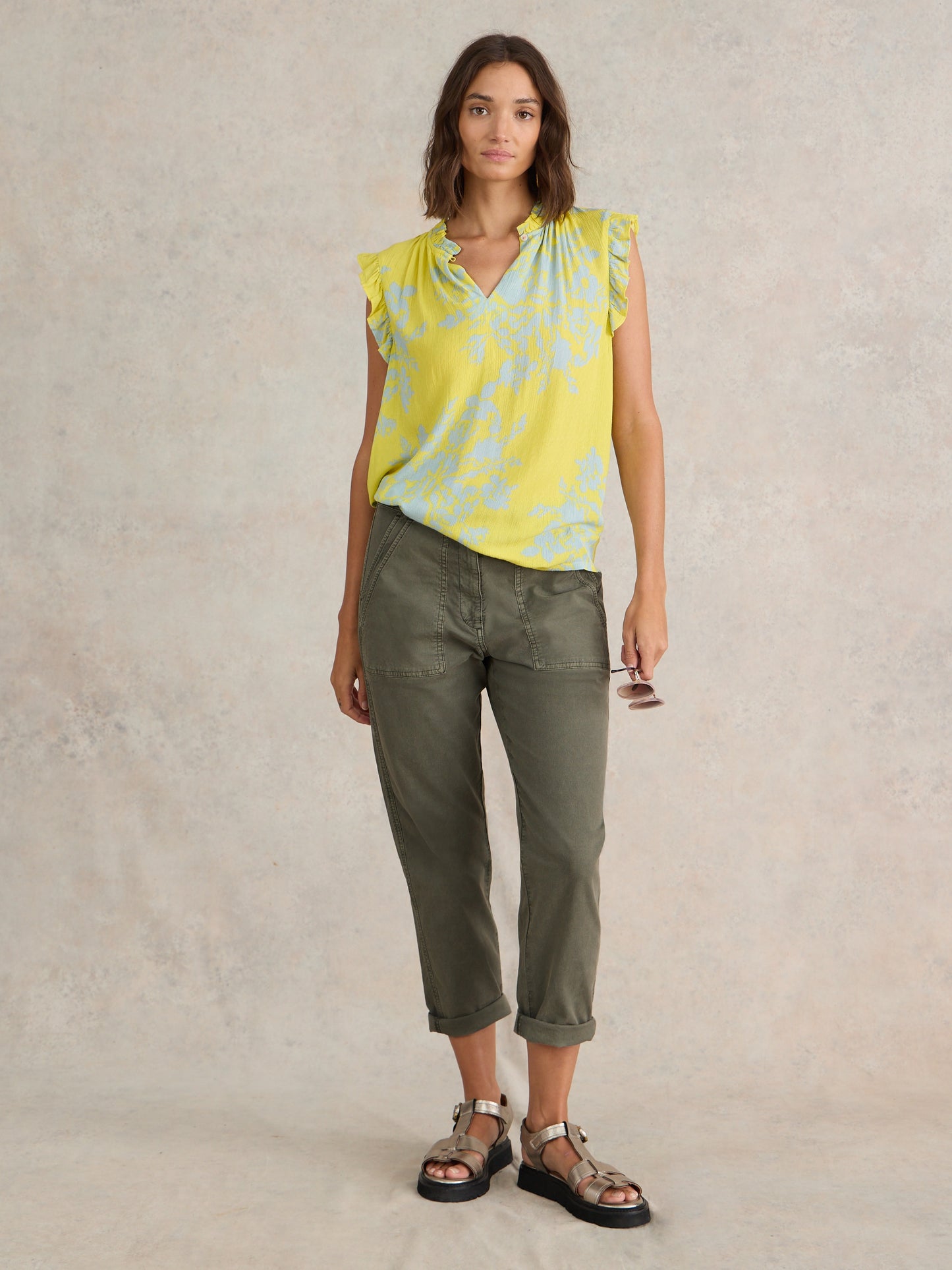 Twister Chino Trouser in Khaki