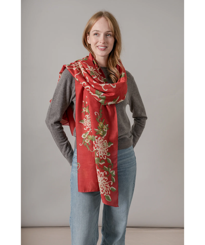 Chrysanthemum Red Scarf