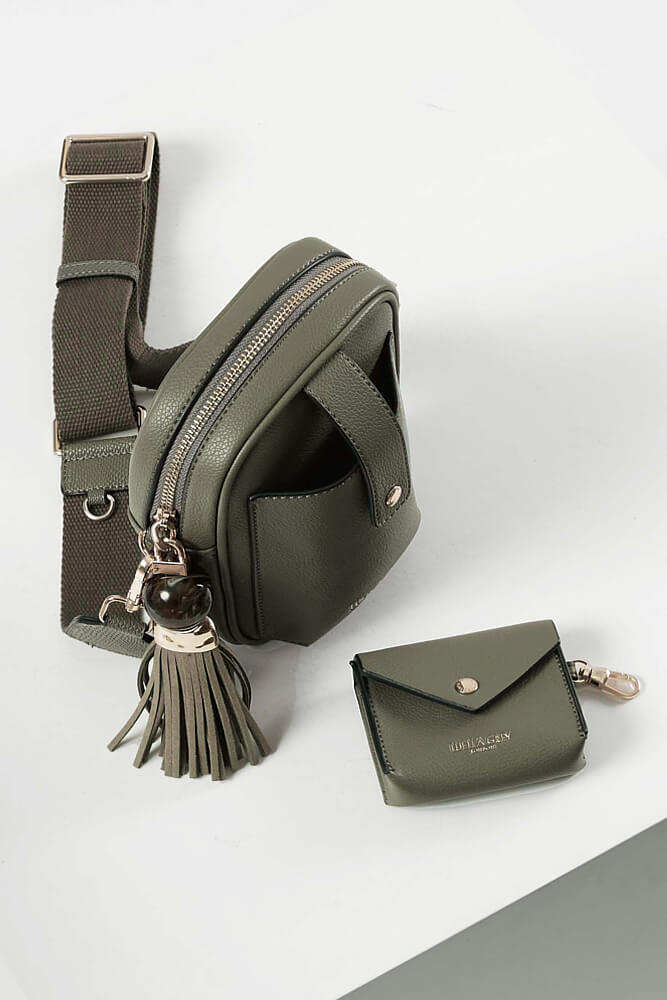 Elise Sage Portrait Camera Crossbody