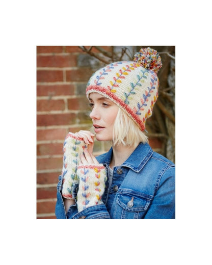 Kylemore Bobble Beanie Cream