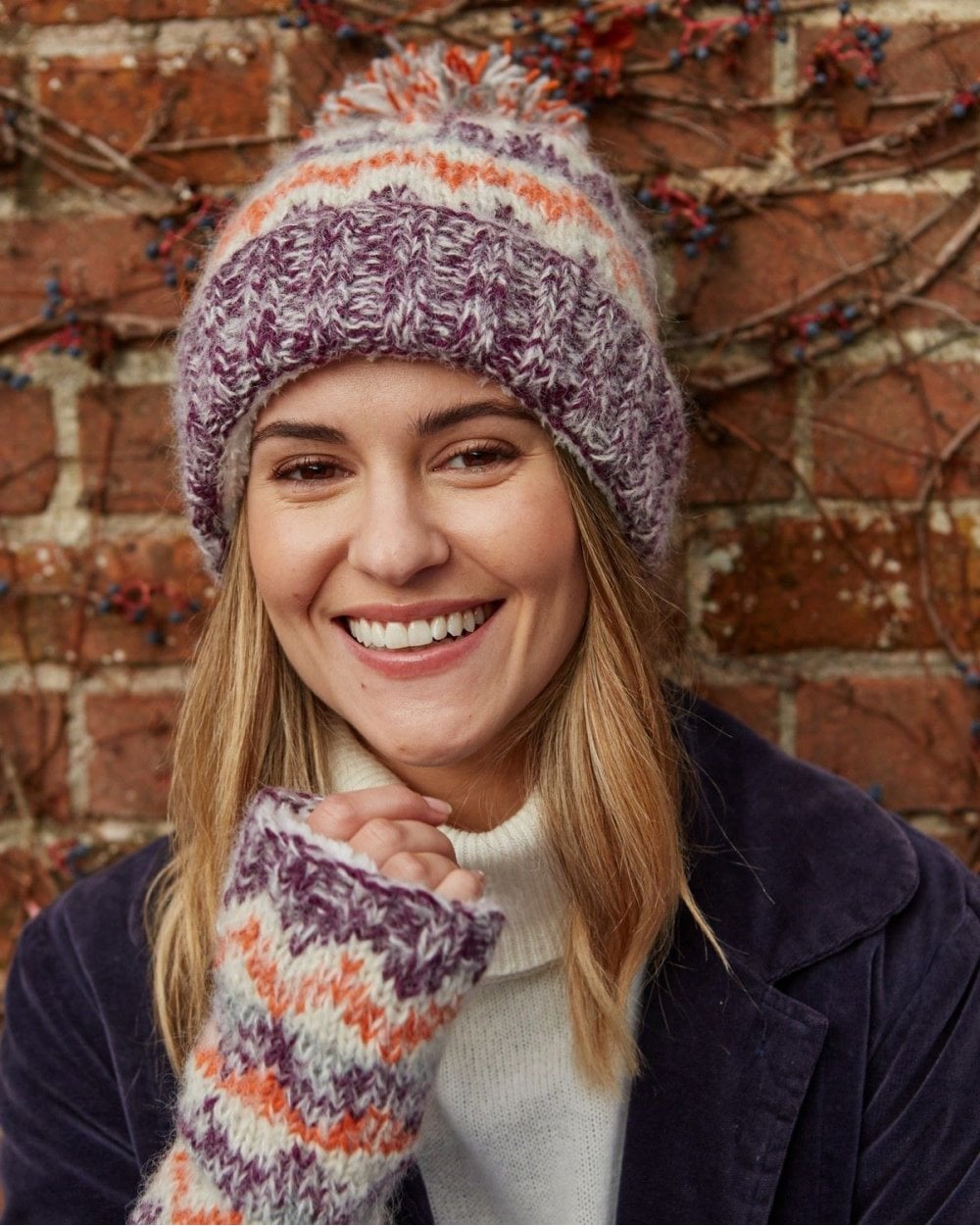 Totnes Bobble Beanie Damson