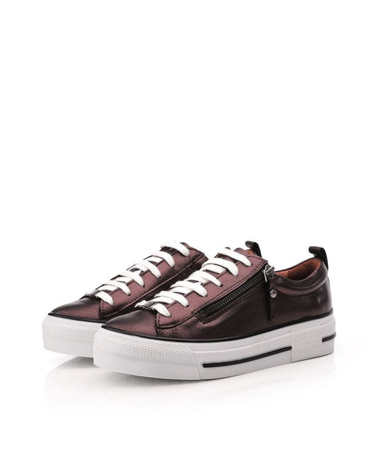 Filican Leather Trainer